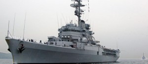 e porte-hélicoptères R97 Jeanne d'Arc part aujourd'hui pour sa traditionnelle croisière annuelle de formation des officiers-élèves ©MARCEL MOCHET / AFP