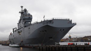 Mistral à quai à Saint Pétersbourg